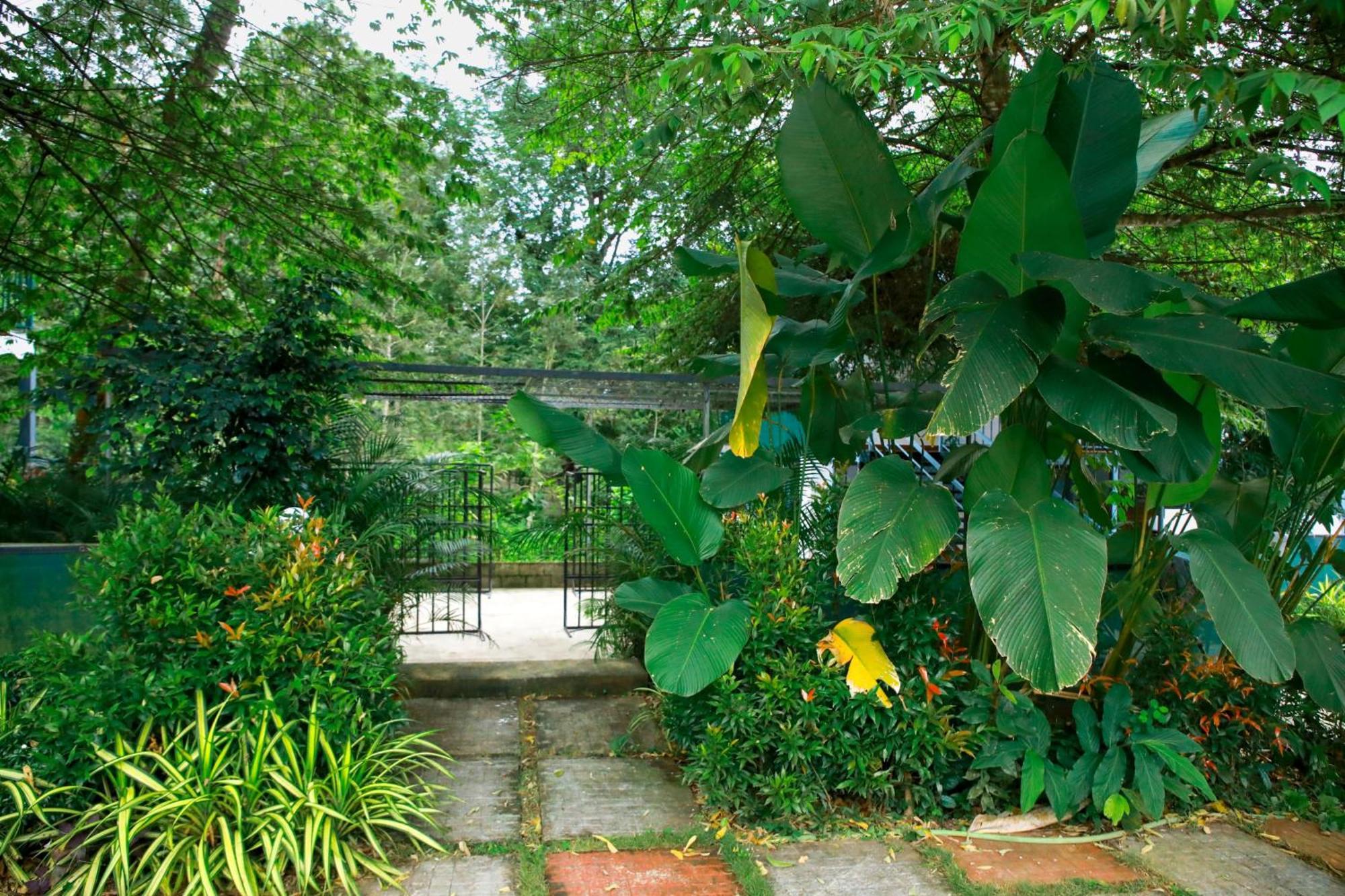 Green Aura Hotel Sultan Bathery Bagian luar foto